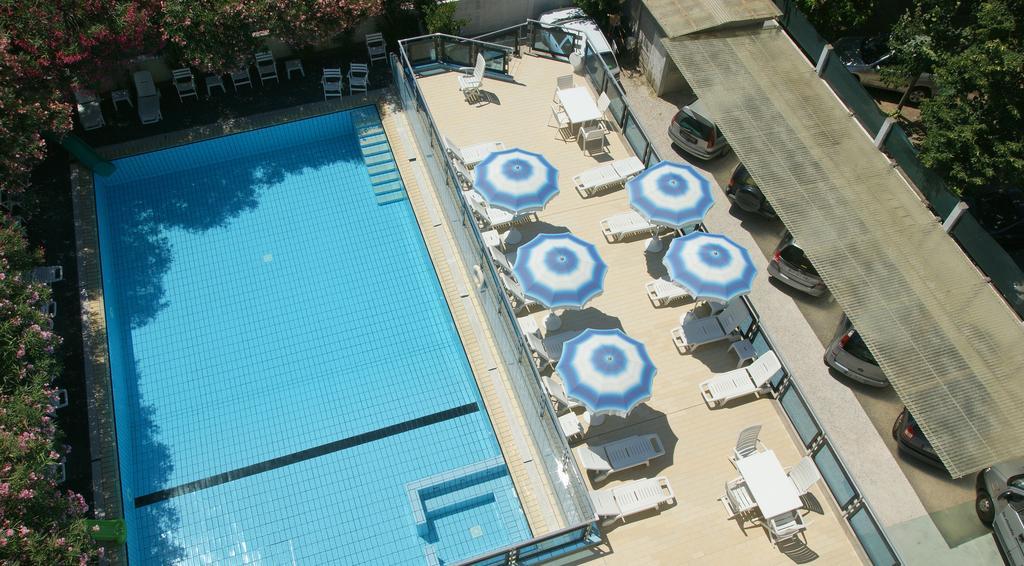 Hotel Antares Cervia Eksteriør billede